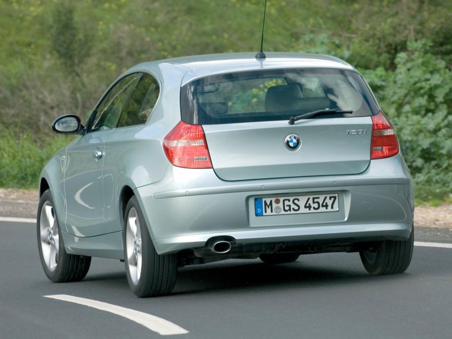  BMW 120i 3-Door 2007 года  (фото 58 из 70)